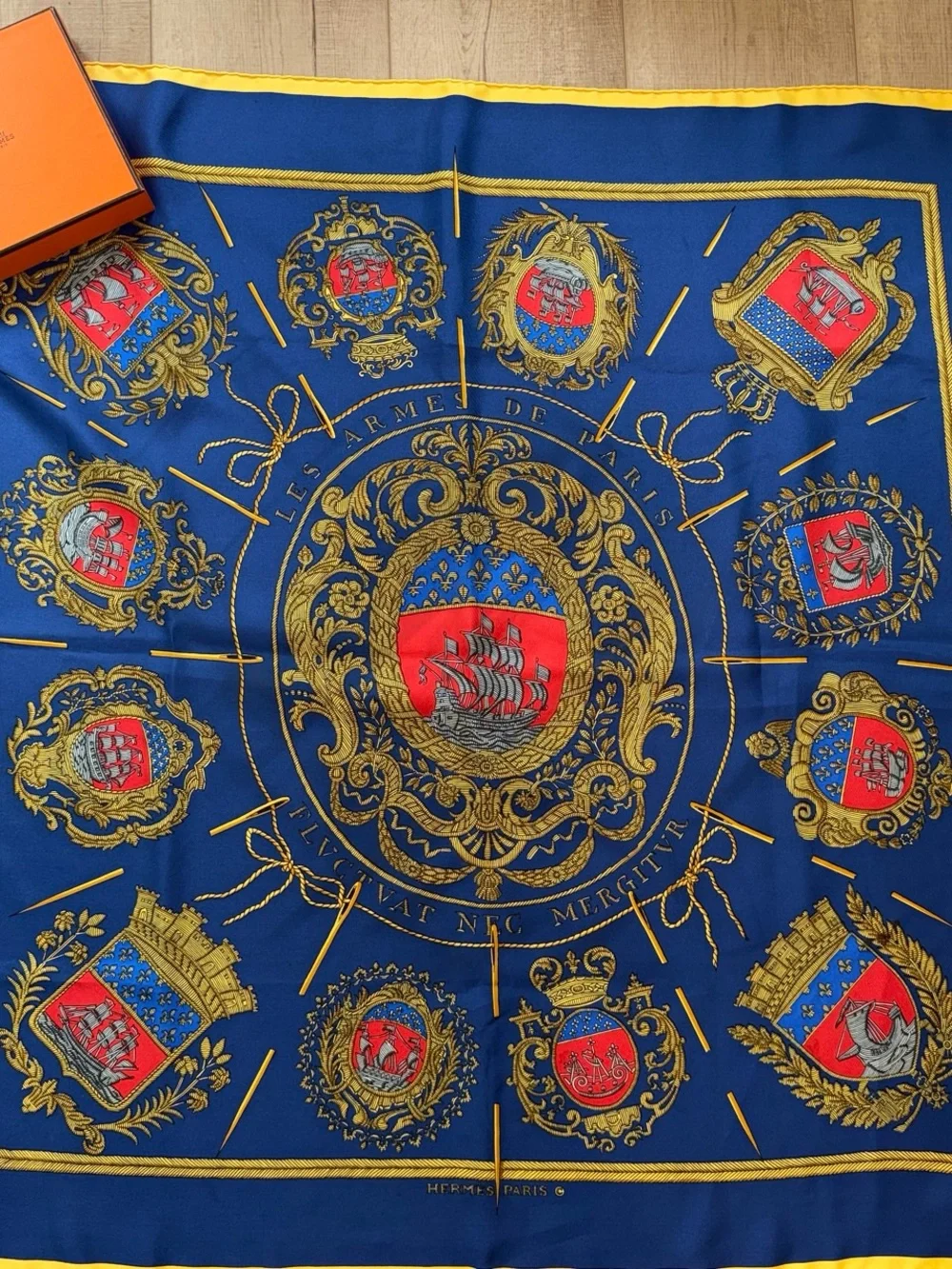 Hermes Paris vintage Les Armes de Paris Carre Silk Scarf-Authentic (with box)